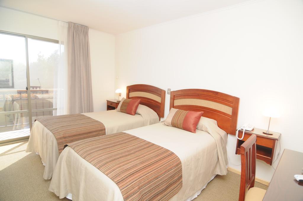 Hotel Ontiveros San Fernando Room photo